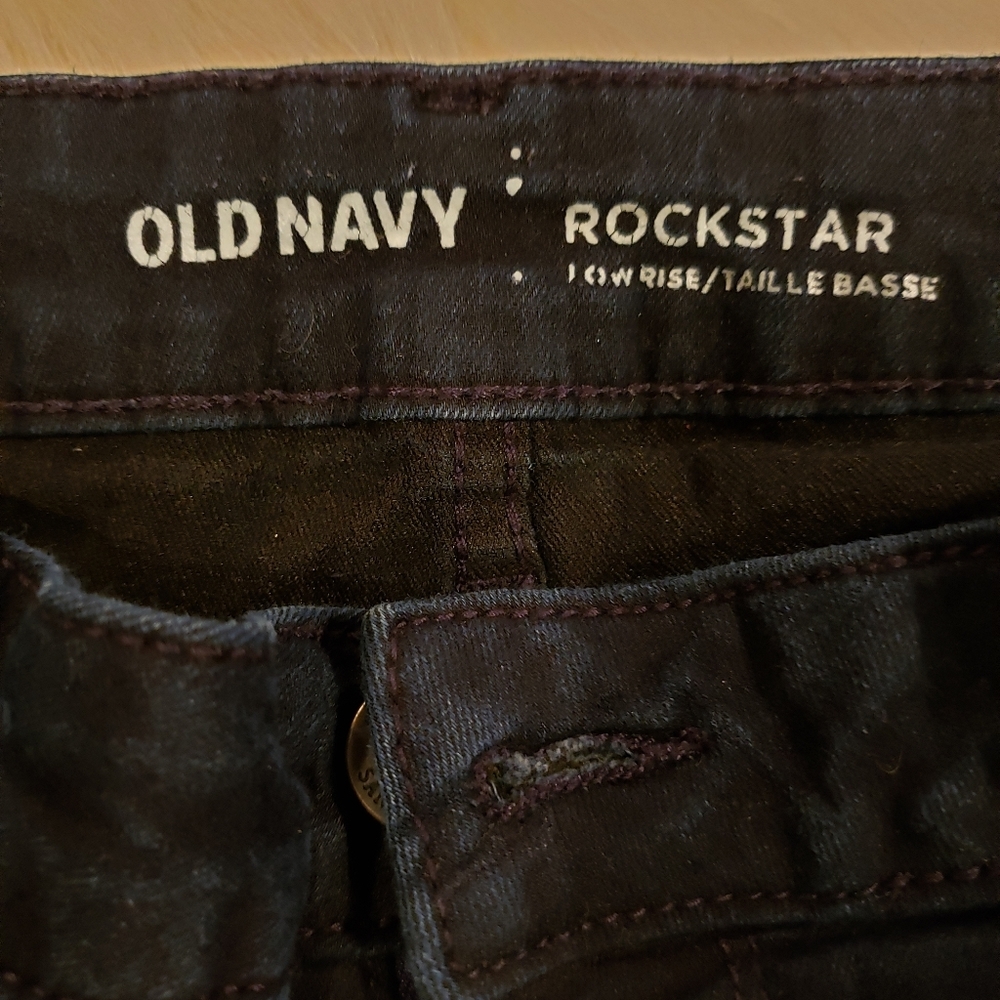 Old Navy Rockstar Lowrise Jeans Size 12